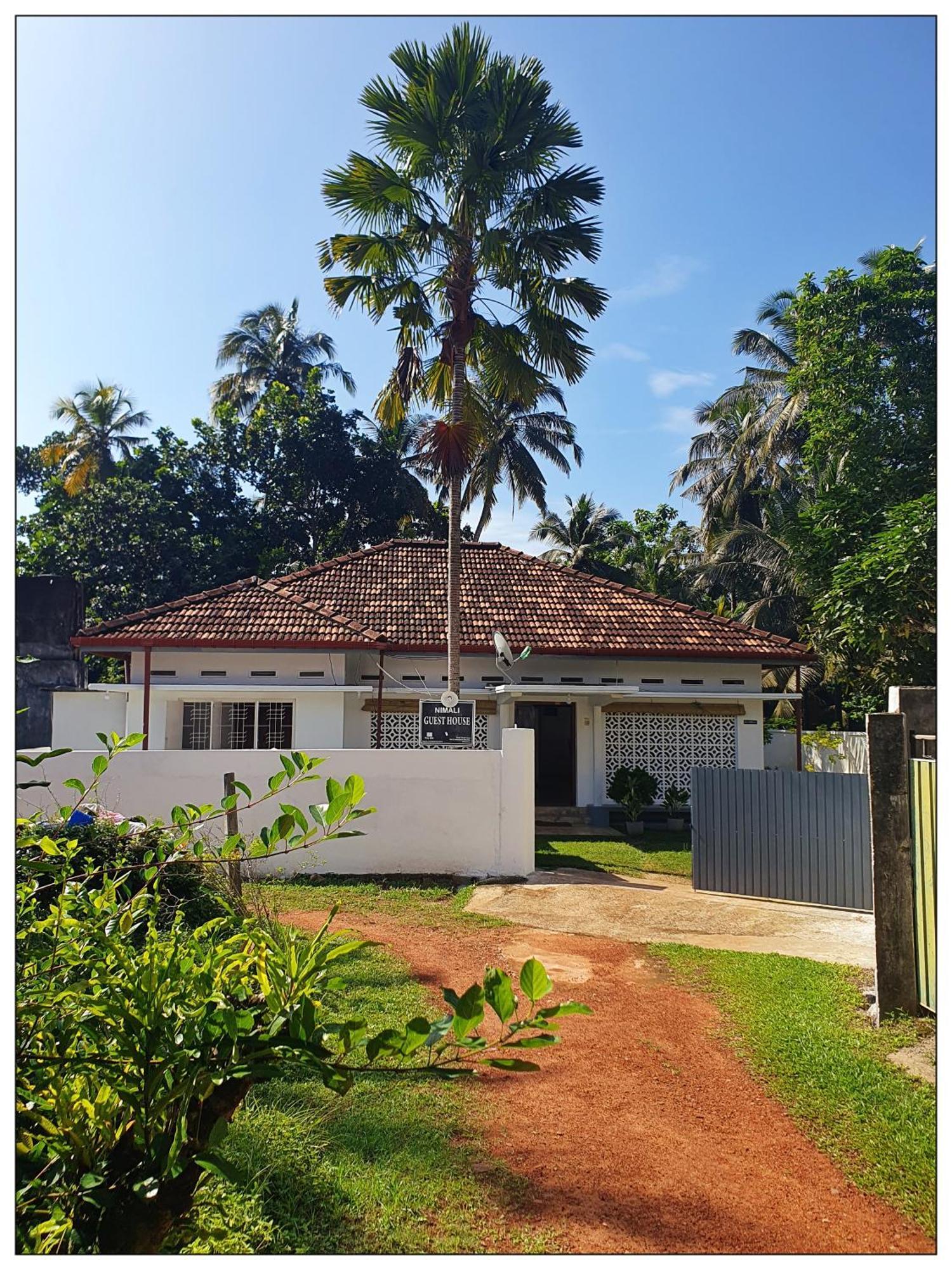 Sri Nimali Guesthouse Hikkaduwa Dış mekan fotoğraf